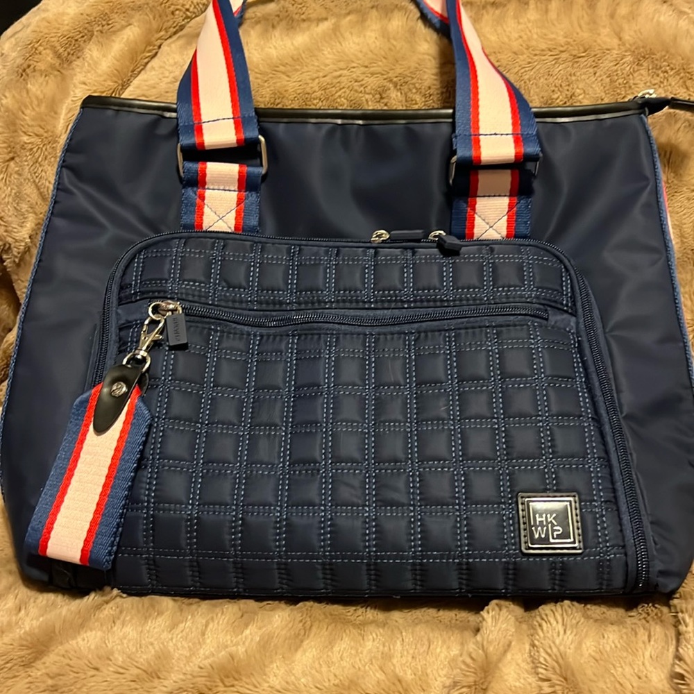 IHKWIP Quilted Convertible On-The-Go Tote in Deep Blue